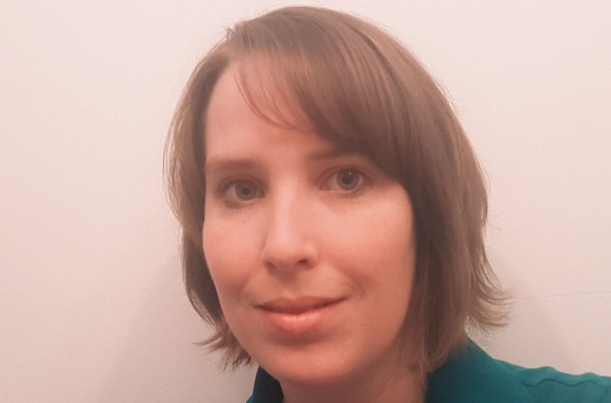 Alexandra Schieck - Leiterin der Jugendarbeit Alexandra Schieck - Leiterin der Jugendarbeit